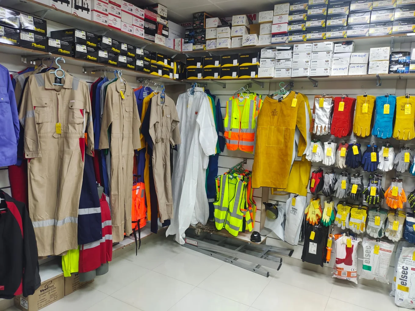 Fahud Gallery 19